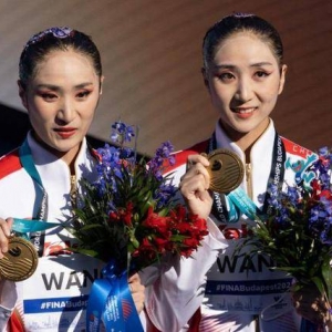 首金!中国姐妹花赢得“双胞胎大战”中国花游再添奥运夺金点 ...