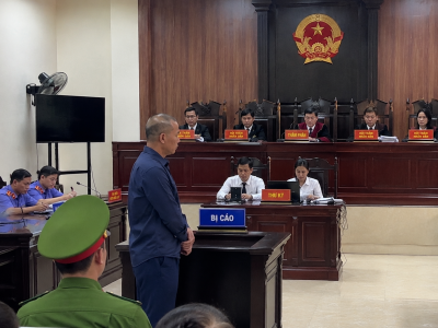 花5万元办理虚假身份，中国男子在胡志明市获刑5年半