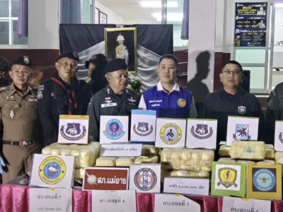清迈湄艾缉毒行动收网！约100万颗冰毒被警方查获