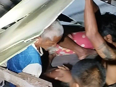 北榄府70岁老人睡梦中遭房屋倒塌掩埋，25分钟获救