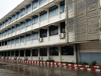 泰国孔敬学校突收“大规模枪击”威胁！全校紧急改线上授课 ...
