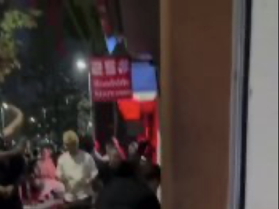 吉隆坡TRX附近发生群体冲突！多名中国籍人员涉街头斗殴