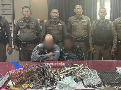 没钱还车贷竟去偷空调！泰国47岁男子与34岁妻子落网