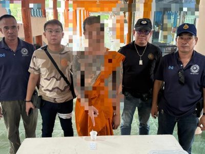 泰国素攀武里府僧人涉毒被抓！僧房藏2粒冰毒已还俗