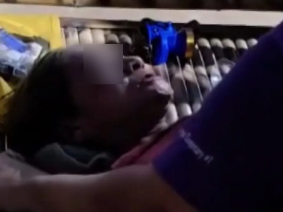 泰国武里南府租屋闹灵传闻！工人集体点香表达歉意