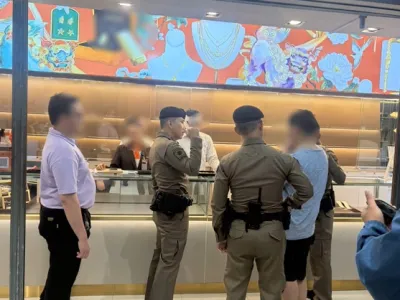 失业欠债铤而走险！泰国50岁男子抢走70万黄金