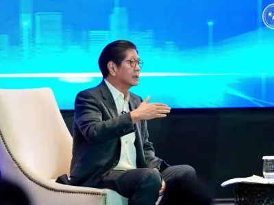马科斯最新表态：不愿卷入台海冲突，仍愿与中国合作