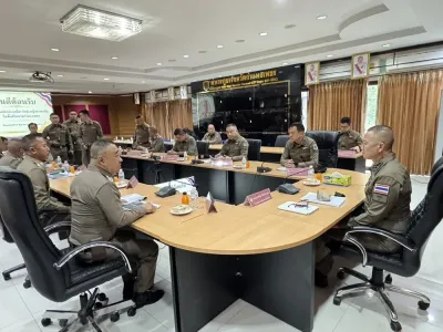 中国女游客在泰遭绑跳车获救，嫌疑人手机出现多人被捆照片 ...