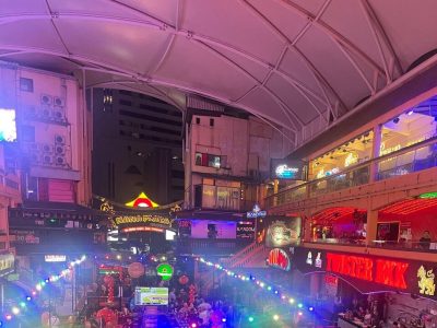 【爱在7月】Straps体验变性人（更新完结）
