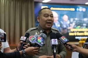 曼谷查获3处笑气仓库，5名中国籍嫌疑人落网