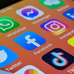 重磅！印尼16岁以下儿童将被禁止使用TikTok、WhatsApp
