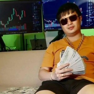 惊！越南“社交媒体富豪”诈骗案，豪车金条名表全被查