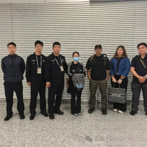 非法带菲佣入境中国？郑某刚被遣返回国