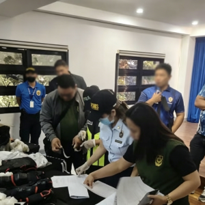 邮局弃置包裹竟是毒品温床，跨国走私链曝光