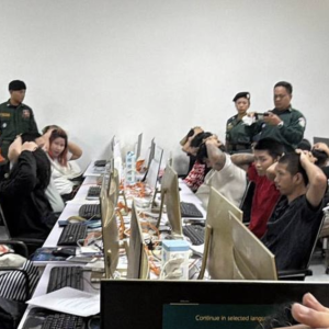 隐蔽极深！柬埔寨商业楼藏电诈窝点，135名中国人在列