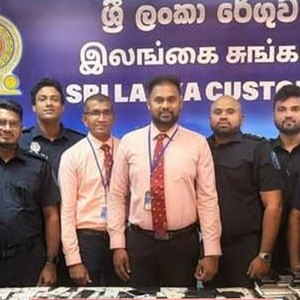 价值数百万！9人藏383部手机入境斯里兰卡，当场被截获