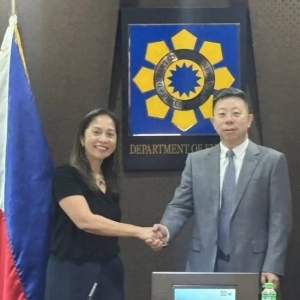 菲律宾能源部：对与中国开展联合油气勘探持开放态度