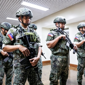 政变传闻四起！菲军方澄清：现场持枪人员为常规安保力量
