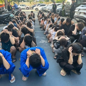 抓一个小马仔牵出140人，越南警方捣毁跨省大毒网！