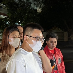 金边诺罗敦大道事故：中国男子车辆撞人后逃逸被拦