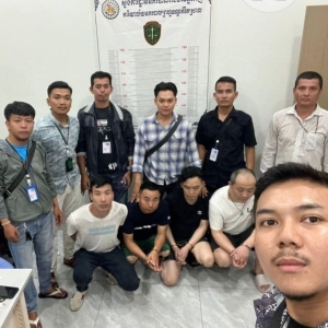 专挑Wing兑换点下手！四名华人在金边把盗窃当“上班”