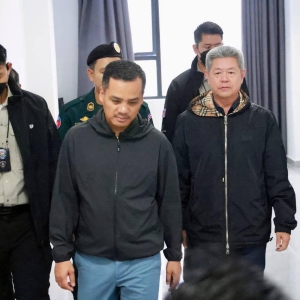 柬内政部长苏速卡视察西港：取缔3处网诈窝点