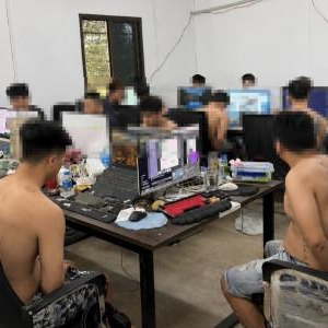 因昼夜运作异常遭举报！老挝万象捣毁24人跨境电诈窝