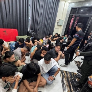 抓获92名印尼人！柬埔寨突击两栋大楼起获大批设备