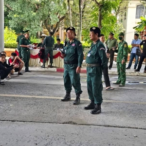 柬埔寨巴域口岸严打涉诈人员，多名中国人被遣返移交中方