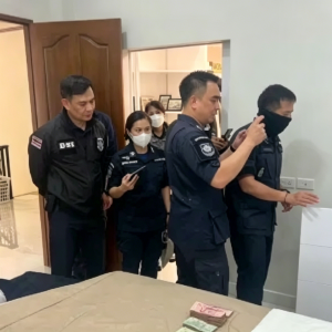 头号毒枭洗钱链曝光！泰国8地突袭查扣3430万泰铢