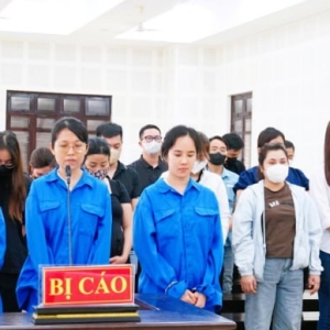 越南开审特大跨境高利贷案，中国团伙操盘涉案超20万亿越盾