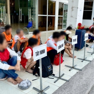 想去海外打工千万别走偏门，19人柬埔寨返越后被罚