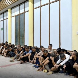 4名中国人涉嫌幕后操控！老挝电诈窝点被端，骗倒越南千余人 ... ...