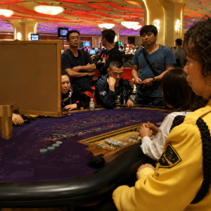 澳门赌场内部惊现“内鬼”！荷官涉嫌利用职务骗走60万港元