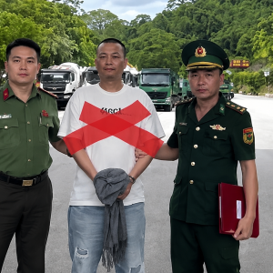 上海警方提供线索，越南警方协助抓获中国通缉男子