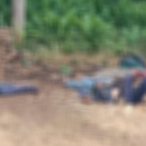 菩萨省涉毒男子持手榴弹对峙警方，引爆后造成5死2伤