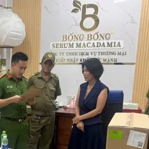 越南女房地产老板涉嫌诈骗68人，潜逃9年后被警方抓获