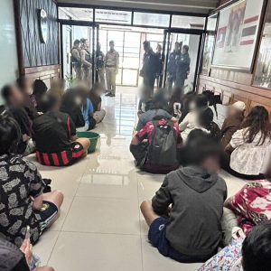老挝清剿网赌行动：32名泰国人被遣返，373人涉案调查