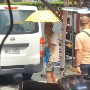 马尼拉中国城999商场传突检，移民执法车辆现身