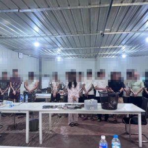 老挝严打网赌电诈！3处窝点被捣毁，25名中国人落网