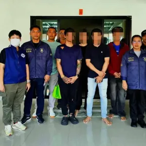 泰国罗勇大学职员涉聚众吸毒！5人尿检全呈阳性被带走