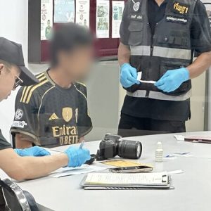 交往超10年后分手！大城寺庙突发枪击，两人死亡
