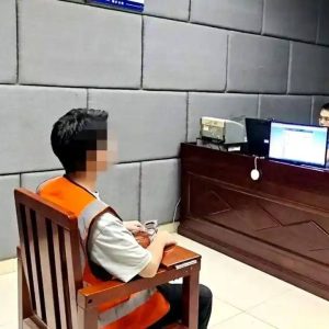 湖南男子冒充高富帅与亲表姐网恋，骗取14700元后被刑拘