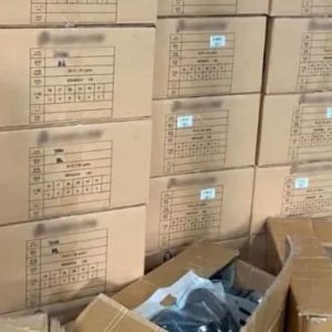 鞋盒印着中国制造！斯里兰卡突查地下鞋厂，近千双鞋被扣