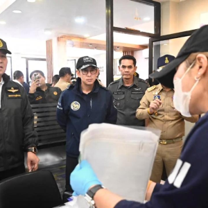 清迈热门景点蒙占突发火灾！服装店起火，暂无人员伤亡
