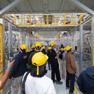 比亚迪泰国迎来第10万辆新能源汽车，罗勇工厂产能持续扩大