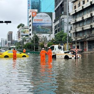 泰国暴雨持续！驻泰使馆提醒中国游客近期谨慎安排出行