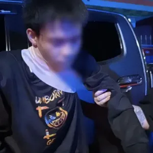 8000泰铢引发冲突！芭堤雅20岁男子遭朋友持刀袭击