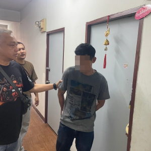 偷走2.5万泰铢iPad！泰国男子用蜡烛油遮车牌仍落网