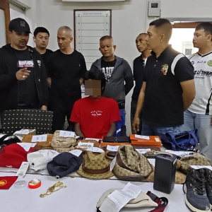 趁洪水来袭入室盗窃！泰国男子偷走近百万泰铢财物